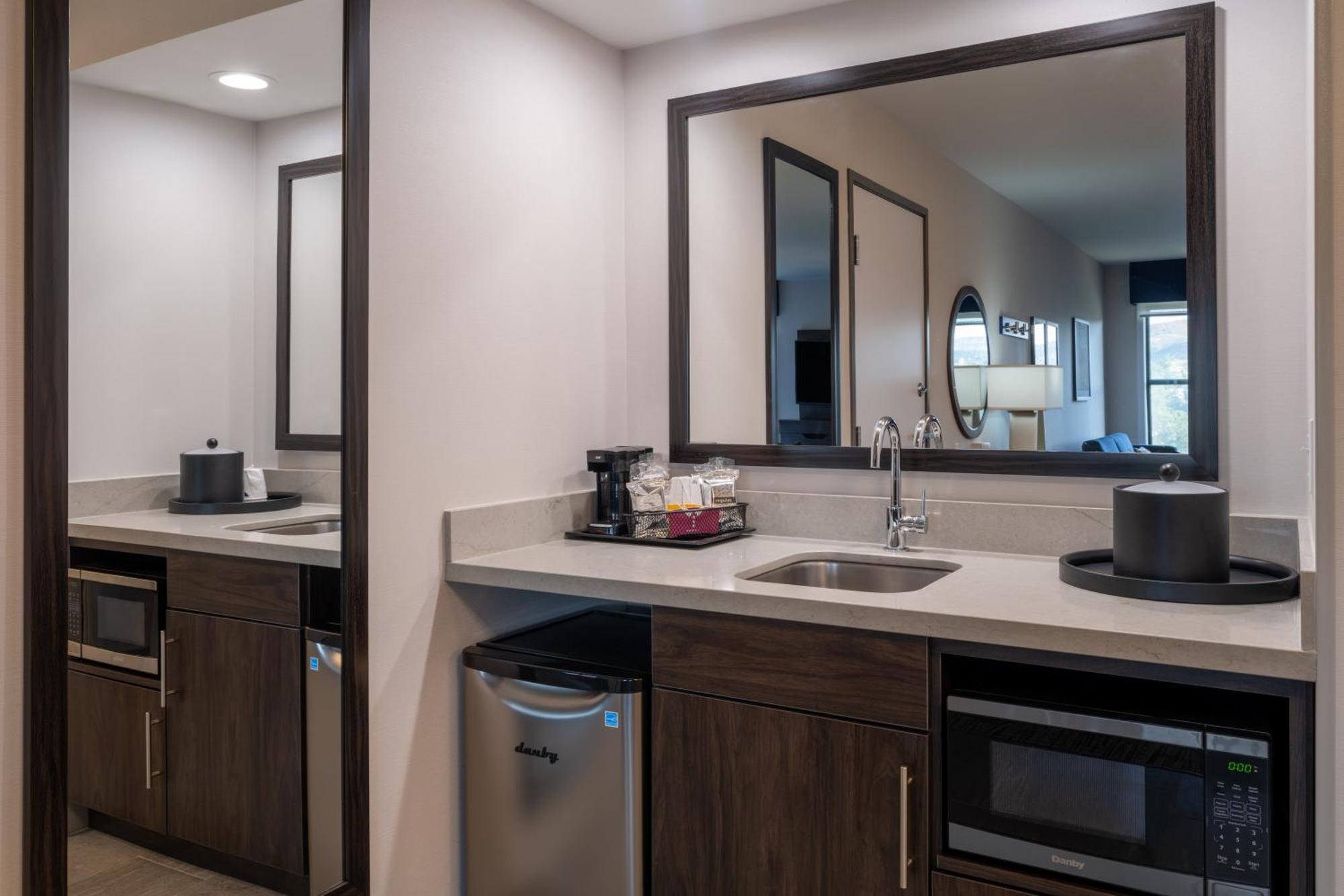 Hampton Inn & Suites Agoura Hills Εξωτερικό φωτογραφία